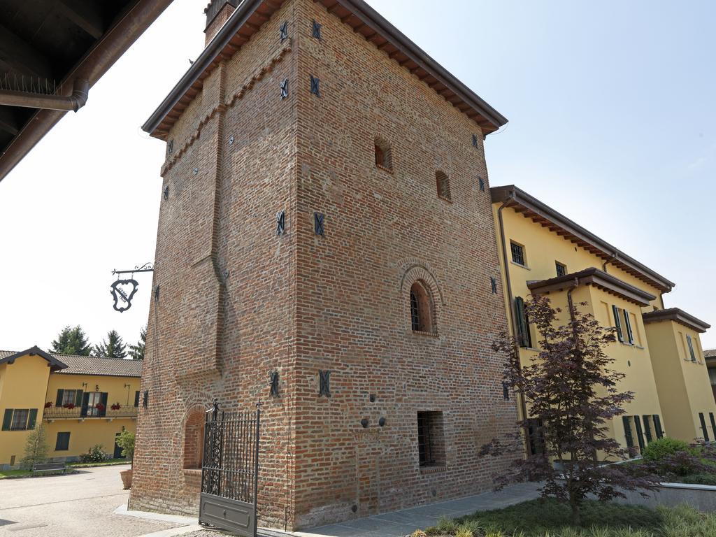 La Torre Dei Canonici Lumellogno Exteriör bild